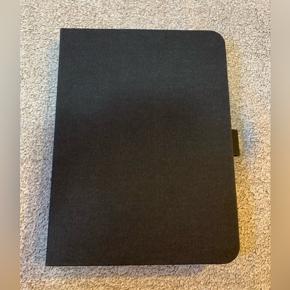 Zagg Messenger Folio 10.5 inch iPad Pro - Picture 4 of 7
